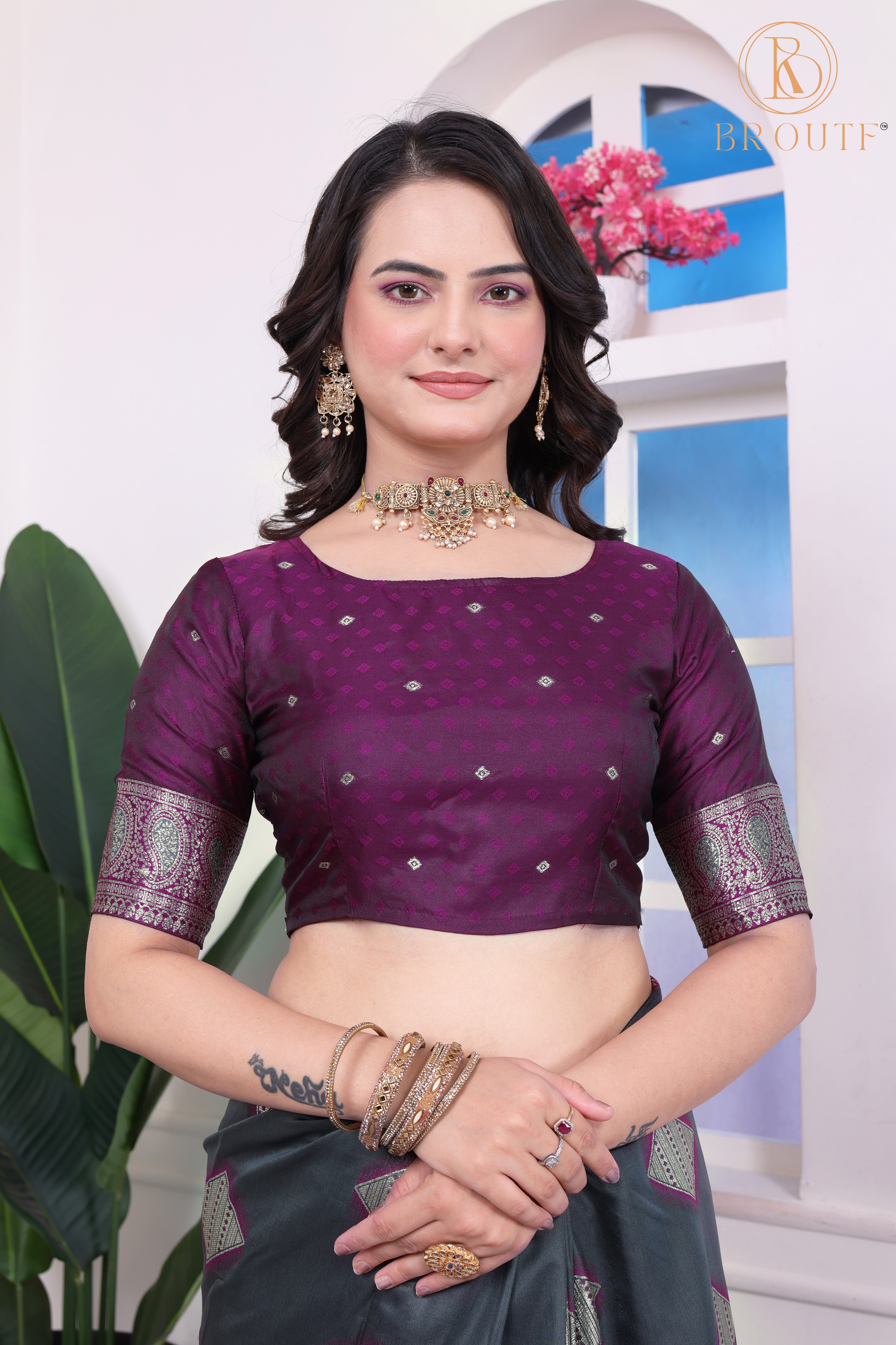 Elegant Grey & Purple Banarasi Silk Saree with Zari Woven Design