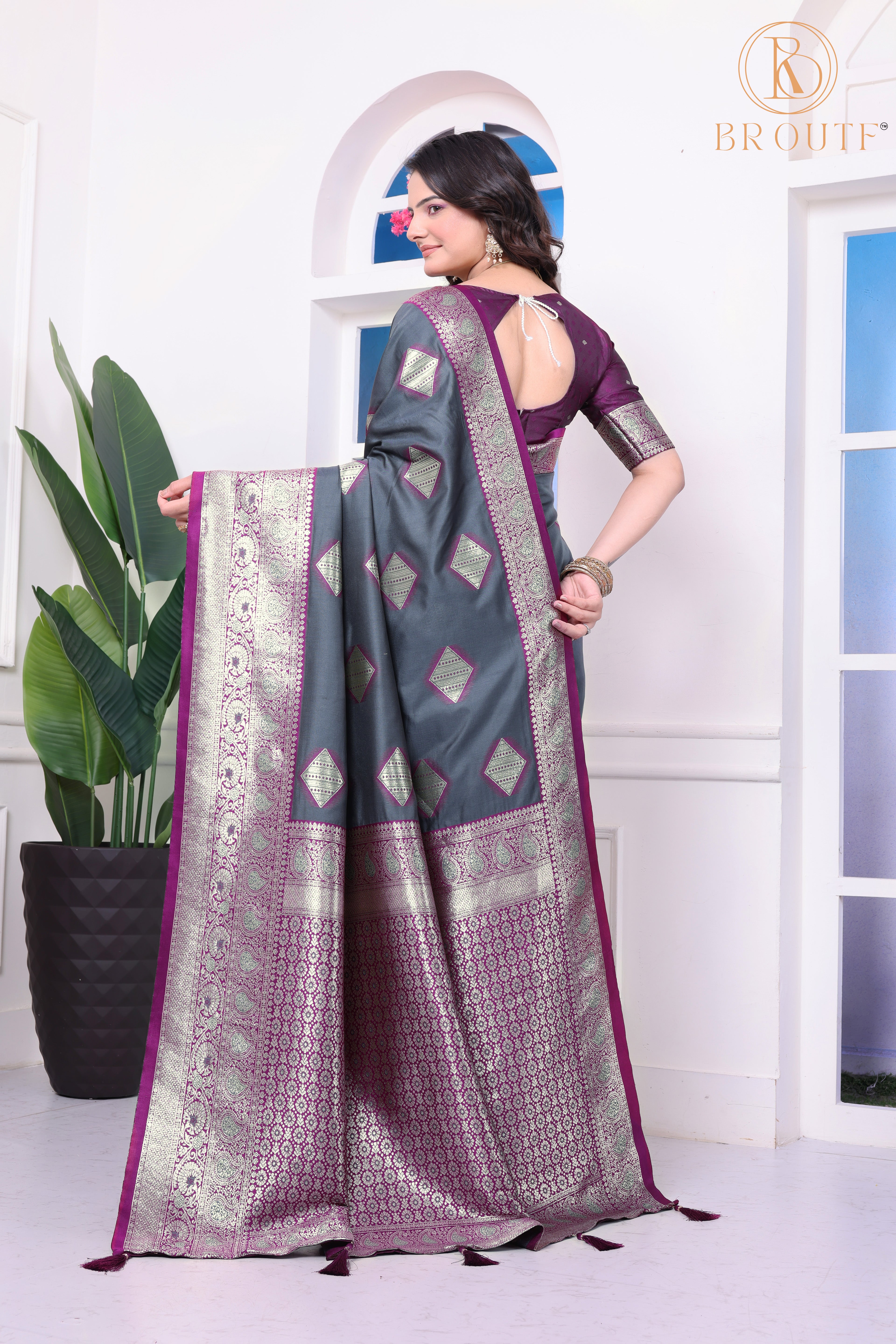 Elegant Grey & Purple Banarasi Silk Saree with Zari Woven Design