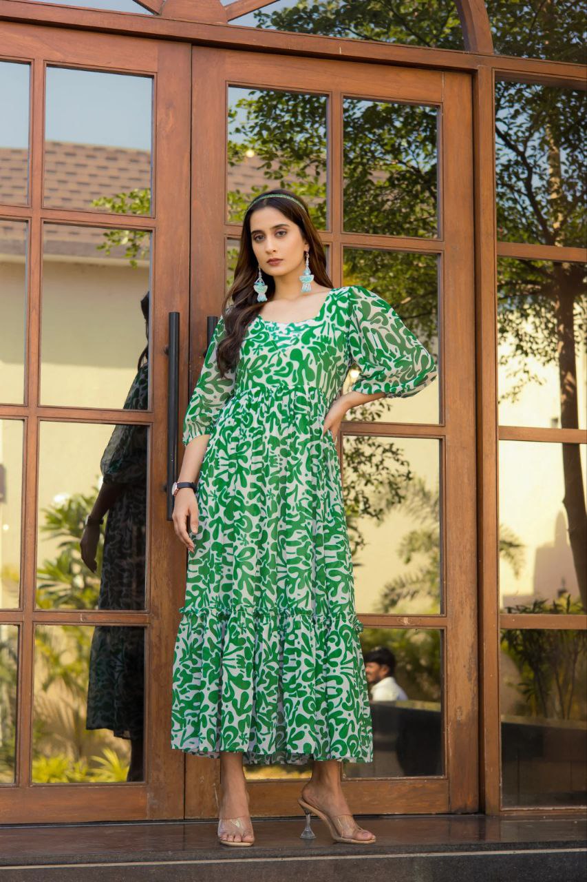 Women's Green & White Abstract Floral Georgette Maxi Dress