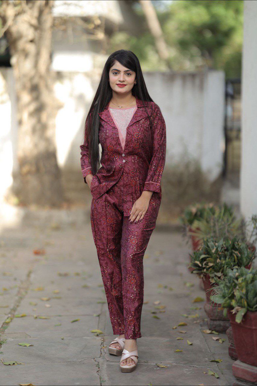 Ethnic Print Two-Piece Suit Set with Button-Down Top & Trousers