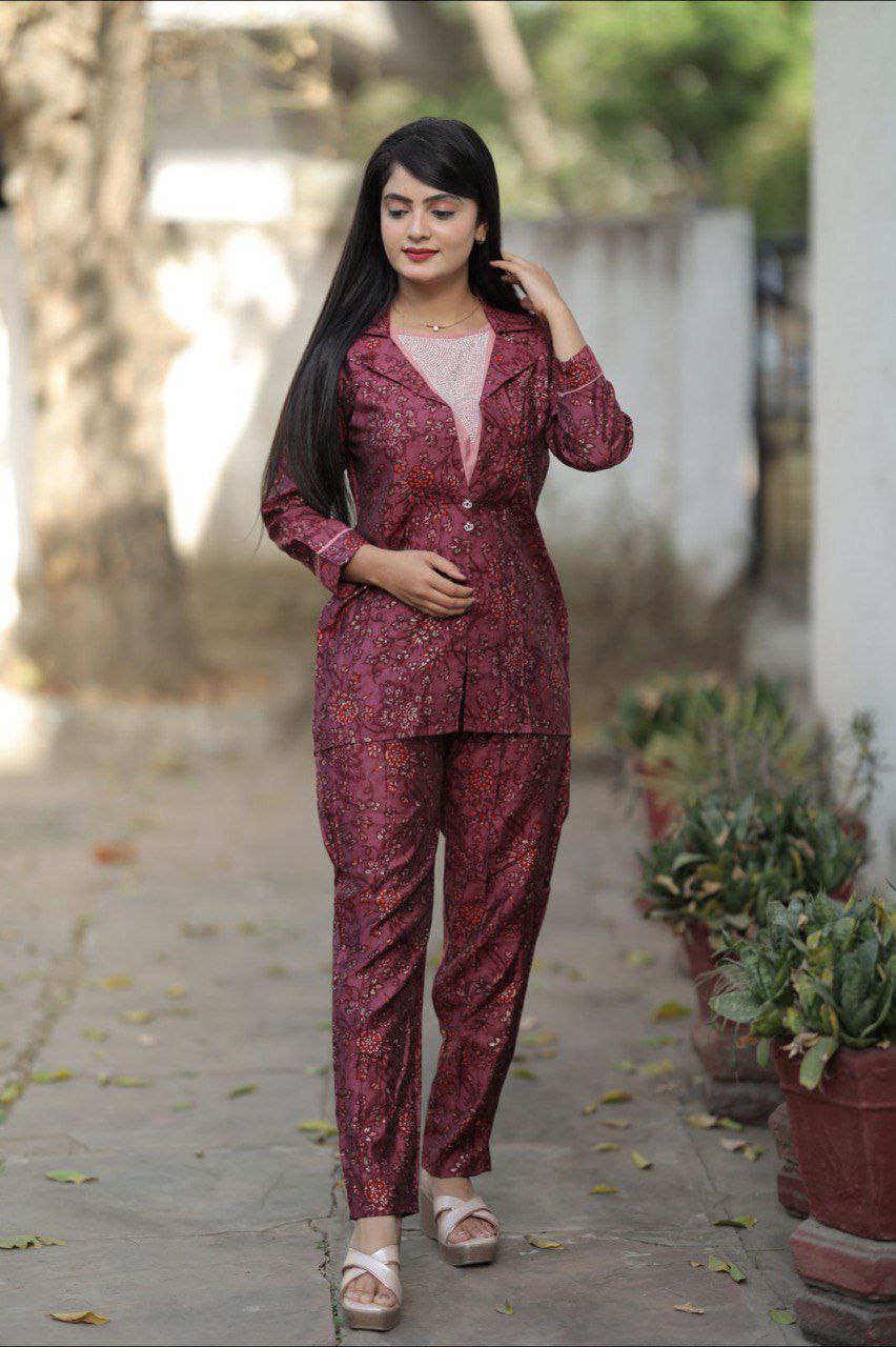 Ethnic Print Two-Piece Suit Set with Button-Down Top & Trousers
