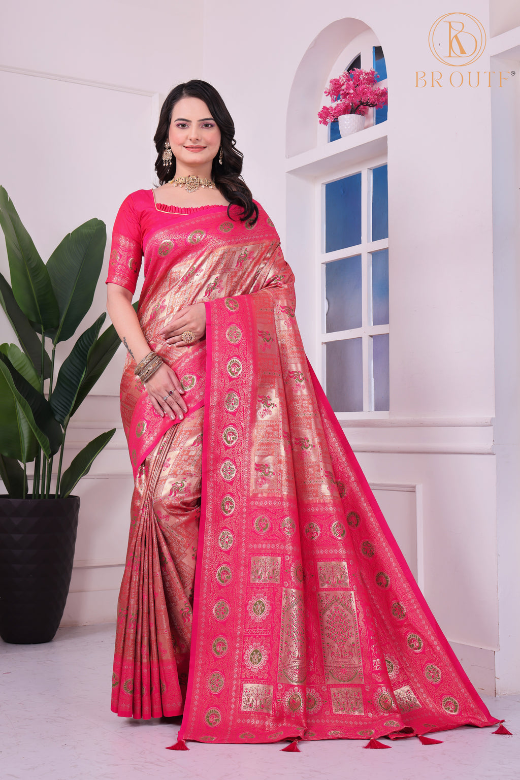 Elegant Pink Soft Silk Saree with Banarasi Zari Weaving and Tassels