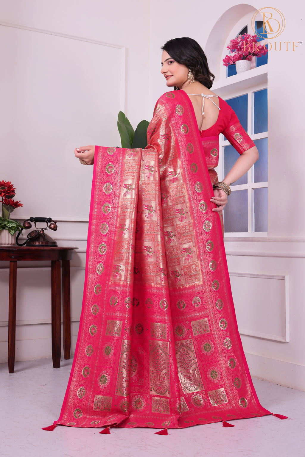 Elegant Pink Soft Silk Saree with Banarasi Zari Weaving and Tassels