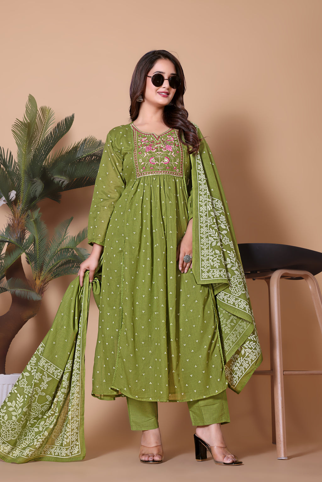 Green Thread Work Anarkali Kurta Pant Dupatta Set for Women