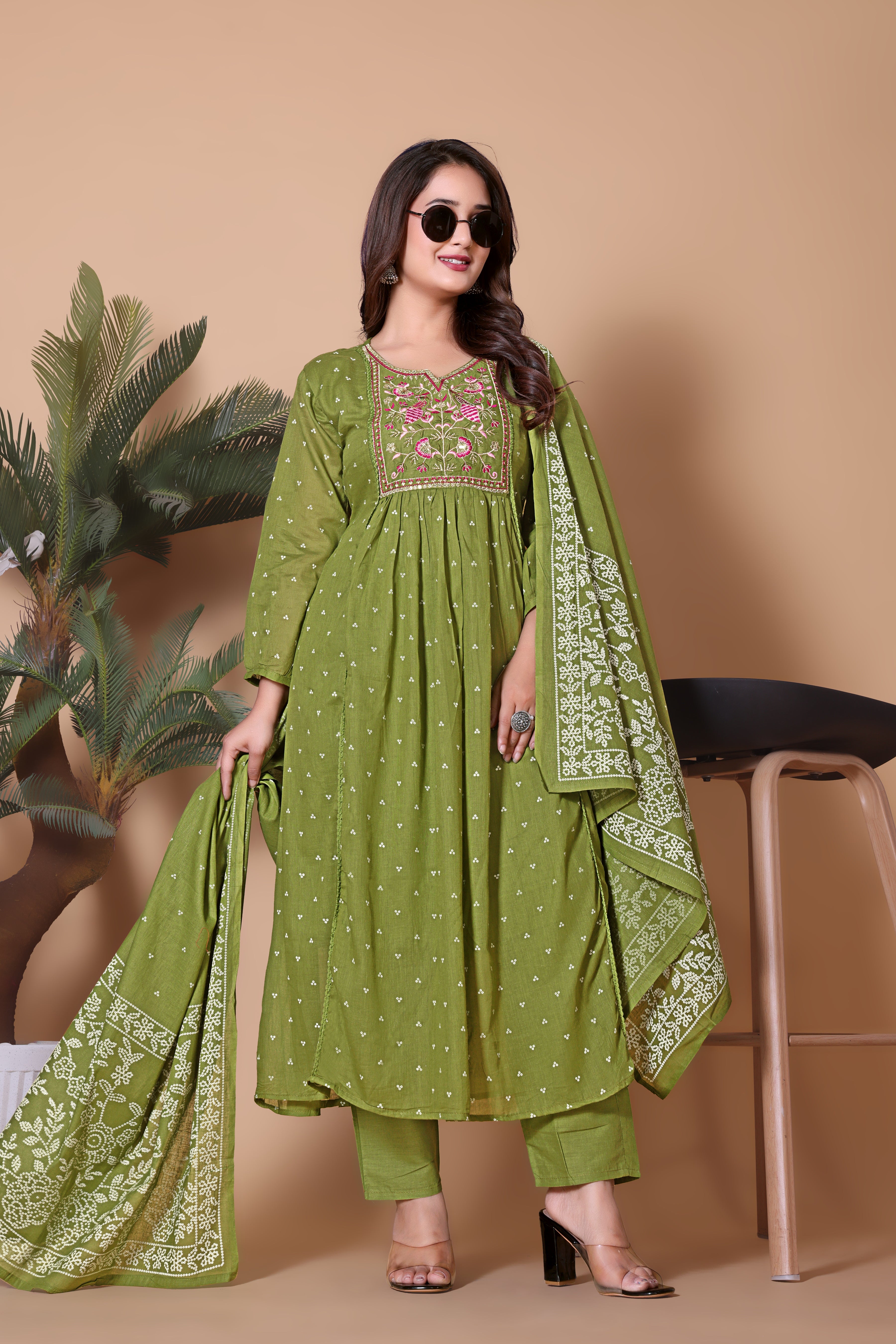 Green Thread Work Anarkali Kurta Pant Dupatta Set for Women