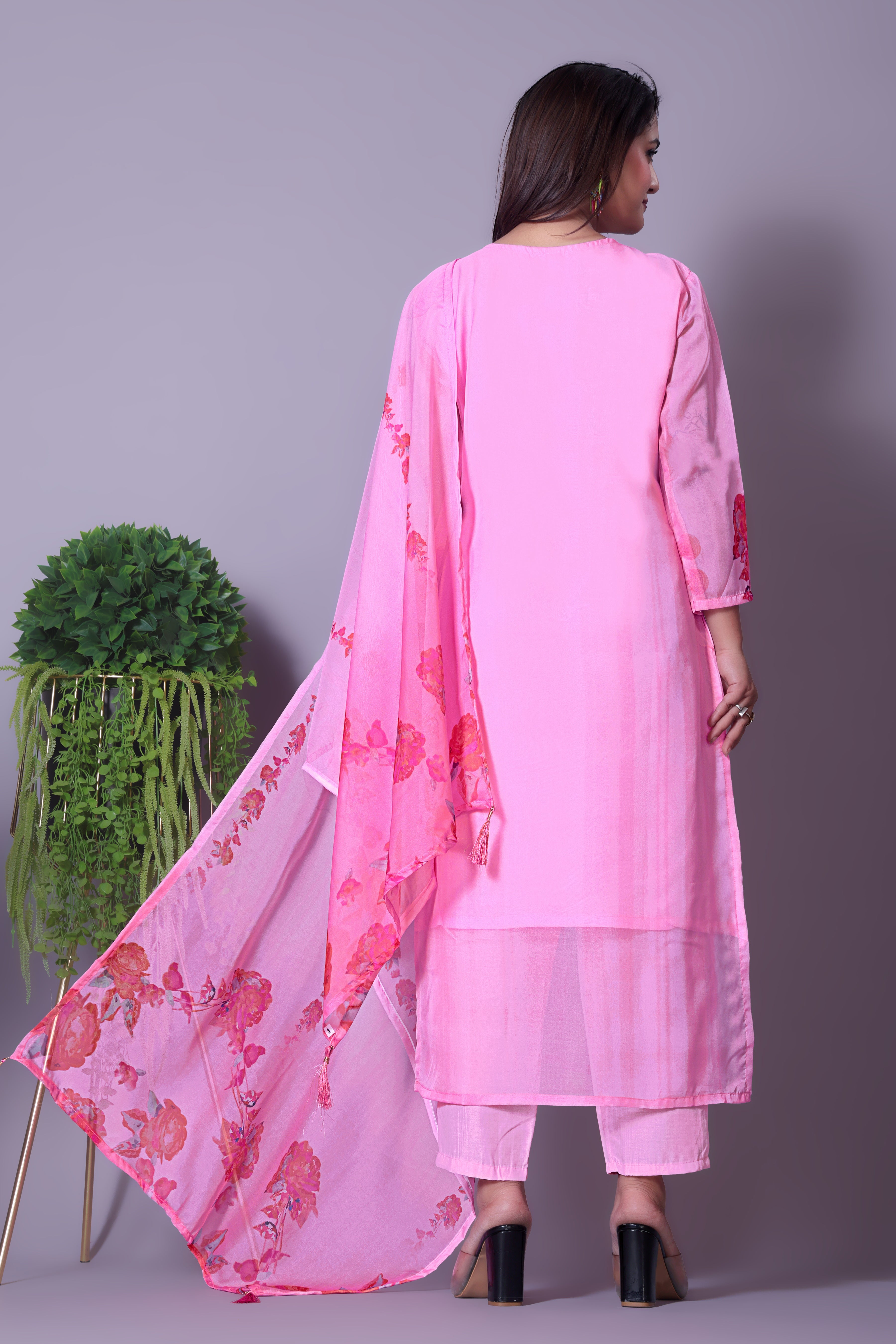 Women's Pink Floral Straight Kurta with Dupatta and Matching Pants
