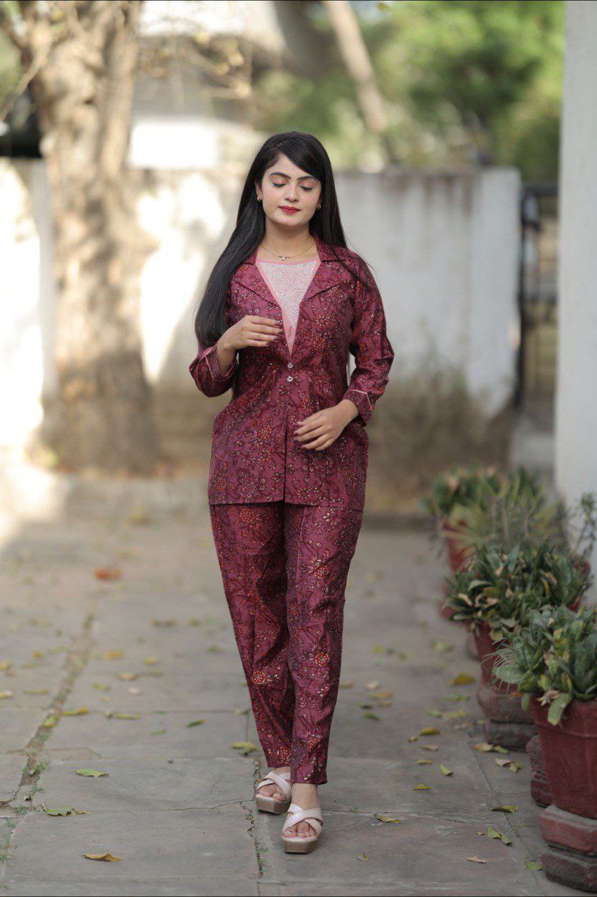 Ethnic Print Two-Piece Suit Set with Button-Down Top & Trousers